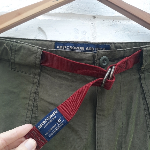 Abercrombie & Fitch Cargo Shorts size Large - Picture 5 of 7